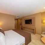 38 Otel