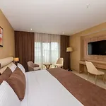 Otel 38