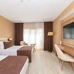 38 Isztambul