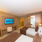 38 Szálloda 4*