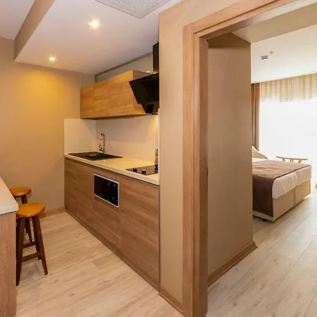 Hotel 38