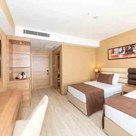 38 Ξενοδοχείο 4*