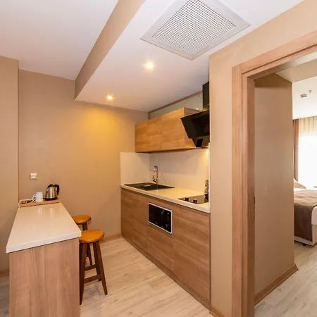 Hotel 38 4*