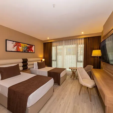 Hotel 38 4*