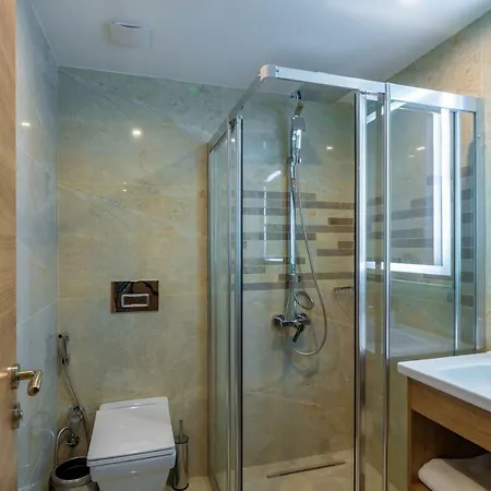 38 Hotel 4*
