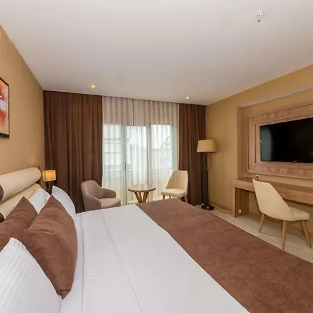 Hotel 38