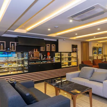 Hotel 38 4*